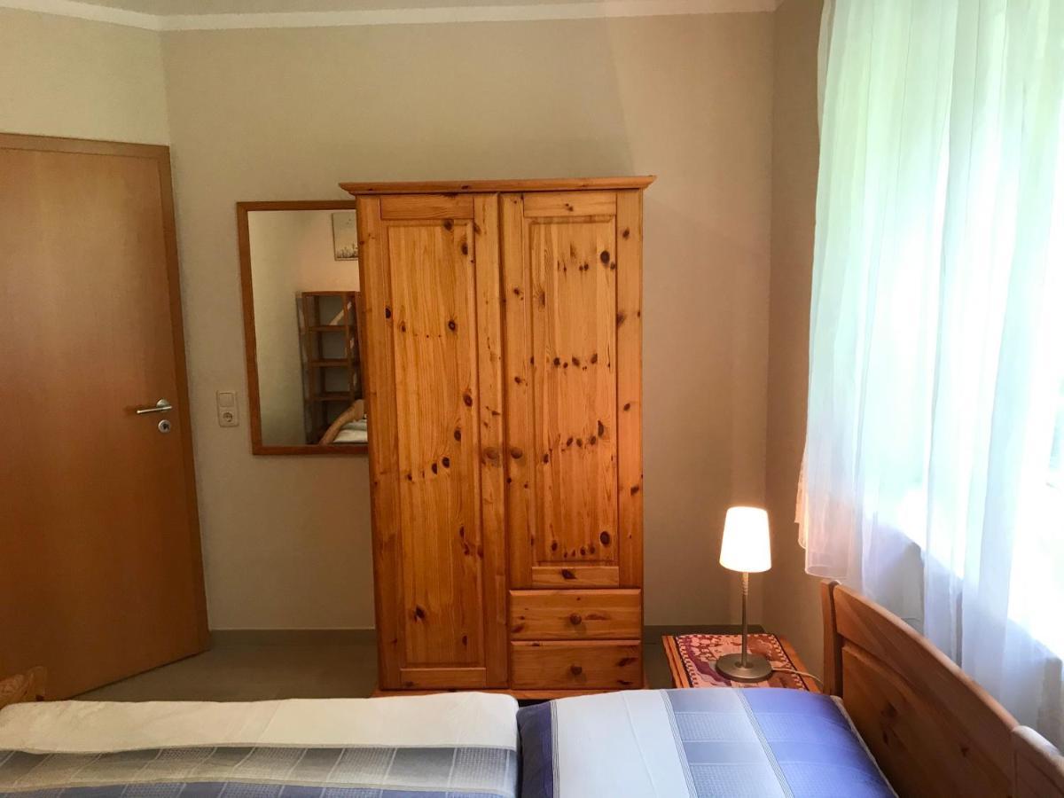 Ferienwohnung Am Koenigsberg Lübeck Exteriör bild